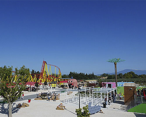 camping familial vaucluse 5 étoiles