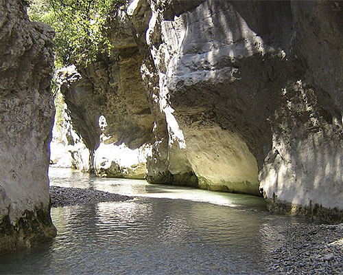 camping 5 etoiles vaucluse baignade