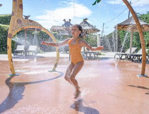 camping vaucluse jeux aquatiques 