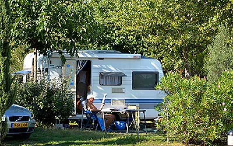 emplacement camping vaucluse