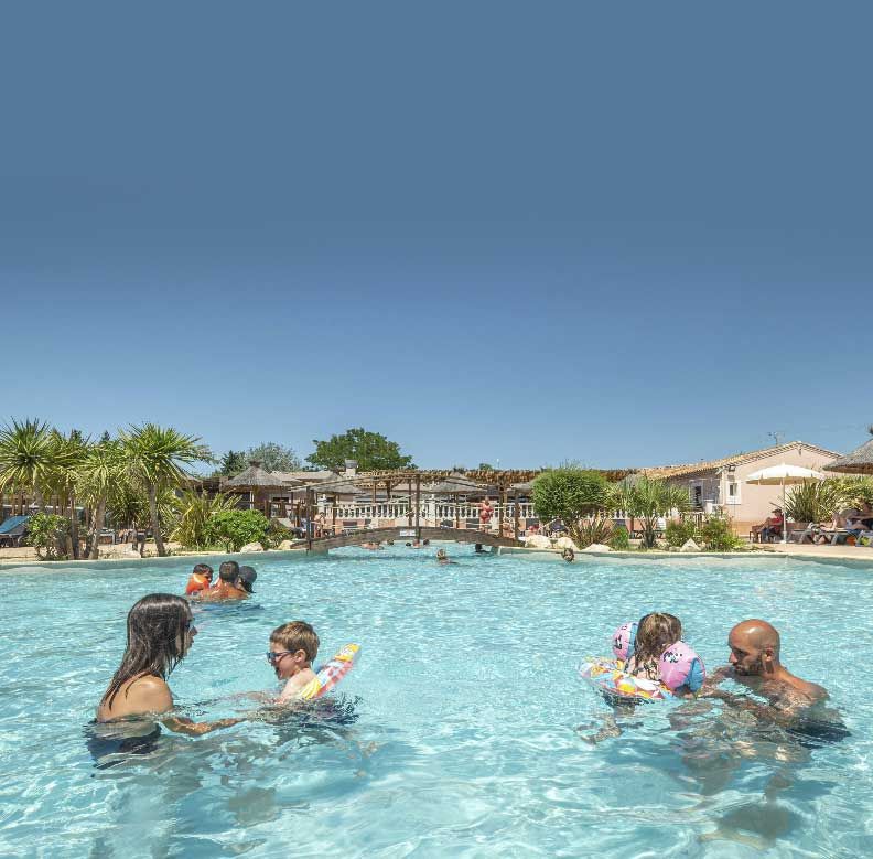 Camping Les Fontaines Ciela Village Espace Aquatique