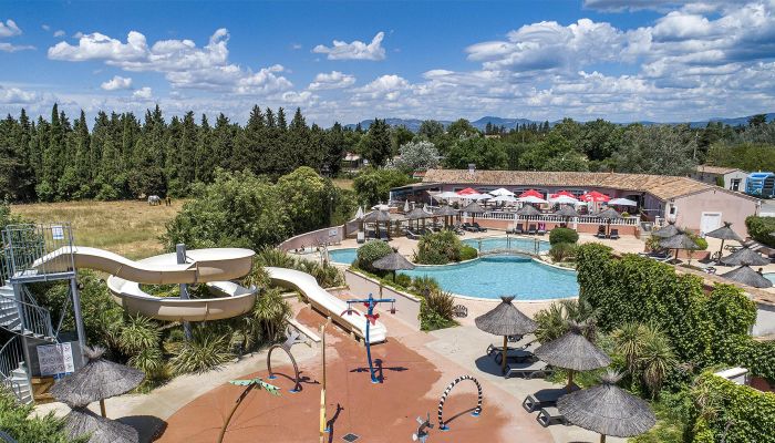 Camping Pernes les Fontaines Ciela Village Les Fontaines Vaucluse Parc Aquatique