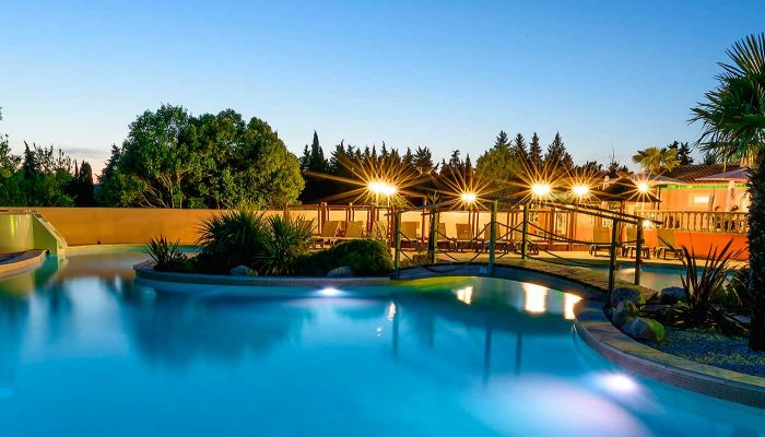 Camping Pernes les Fontaines Ciela Village Les Fontaines Vaucluse Piscine
