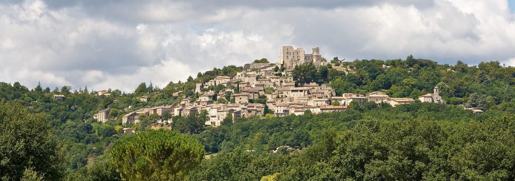 Village Lacoste